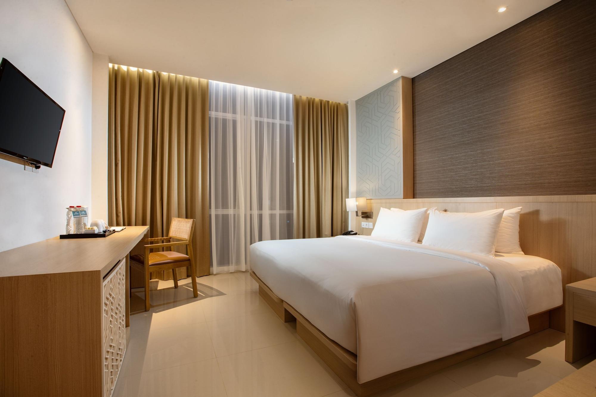 Hotel Santika Gresik Extérieur photo